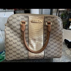 Michael Kors Satchel Handbag 👜